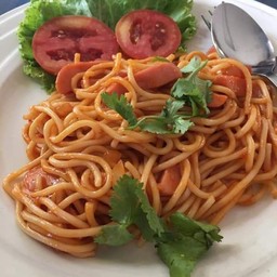 สปาเก็ตตี้ซอสไส้กรอก