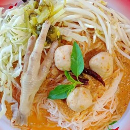 ขนมจีนน้ำยา ตลาดเมตตา