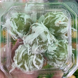 ข้าวเหนียวหม้อแกงขนมไทย