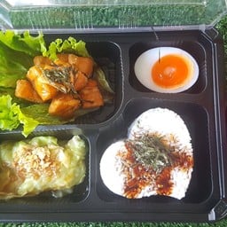 ข้าวแซลมอนเทริยากิ (ไม่ติดหนังปลา)