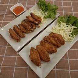 ปีกไก่ทอดกาลครั้งหนึ่ง