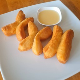 ปาท่องโก๋