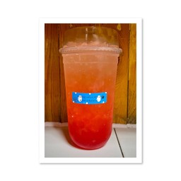 สตรอว์เบอร์รีโซดา