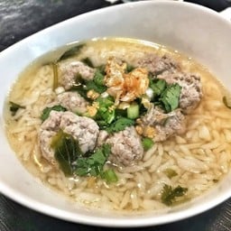 ข้าวต้มหมูสับ