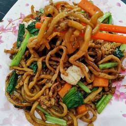 ผัดซีอิ้วเจ