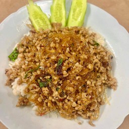 ข้าวกระเพาวุ้นเส้นหมูสับ