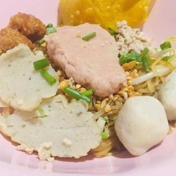 ก๋วยเตี๋ยวแห้ง (ซีอิ๊วดำ)