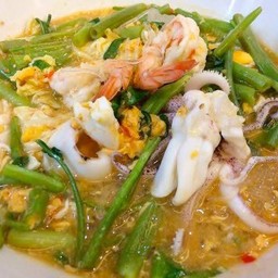 สุกี้ทะเล กุ้ง หมึก