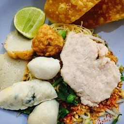 ก๋วยเตี๋ยวต้มยำ แห้ง