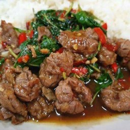 กะเพราเนื้อ