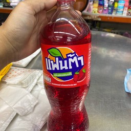 น้ำอัดลมเเฟนต้า น้ำเเดง 1.5 ลิตร
