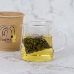 ชาทิกวนอิมร้อน (Hot Tie Guan Yin Tea)