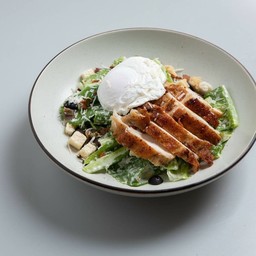 GRILLED CHICKEN CAESAR SALAD