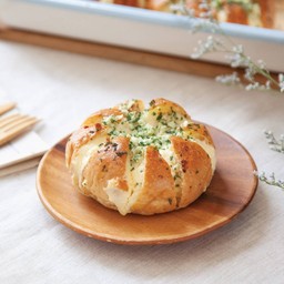 ขนมปังกระเทียมครีมซีส