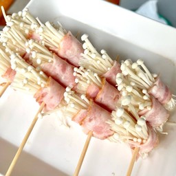เบคอนหมูพันเข็มทอง(ขายดี)
