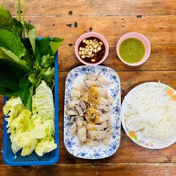 เมี่ยงหมูสามชั้นลวก