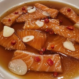 แซลมอนดองซีอิ้ว salmon marinated 150กรัม