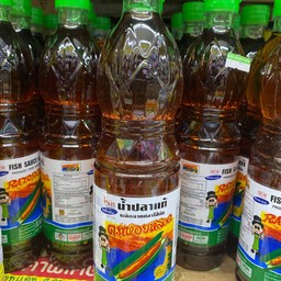 น้ำปลาแท้ ตรา หอยหลอด 700ml