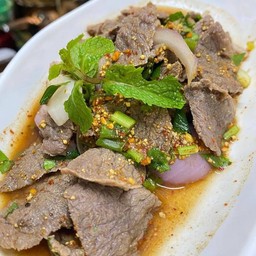 น้ำตกเนื้อ