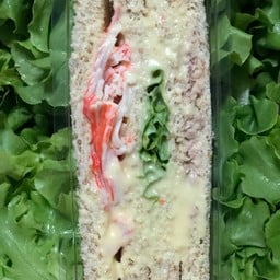 แซนวิชทูน่าปูอัด