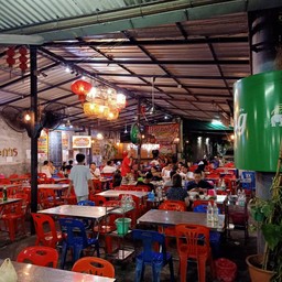 ต้มยำปลาหมึก