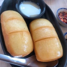 ก๋วยเตี๋ยวลูกชิ้นแคะ นายลี้ ตลาดจินดา