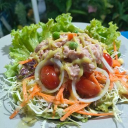 สลัดทูน่า