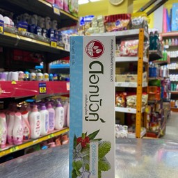 ยาสีฟันดอกบัวคู่ สูตรเฟรชแอนด์คูล ( สีฟ้า ) 150 กรัม.