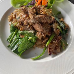 ผัดซีอิ๊ว หมู