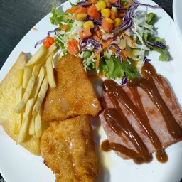 สเต็กปลา+แฮม