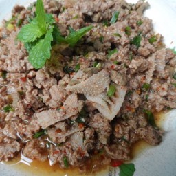 ลาบเนื้อ(สุก)