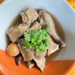 ก๋ยวเตี๋ยวเป็ดนายเอก ท่ากระดาน