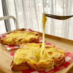 ปังกระเทียมชีส