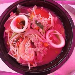 นายชาญพาแซ่บ