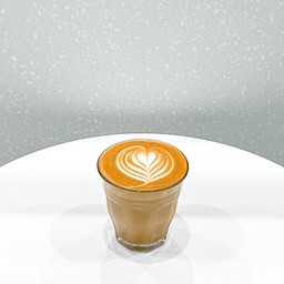 ลาเต้จิ๋ว