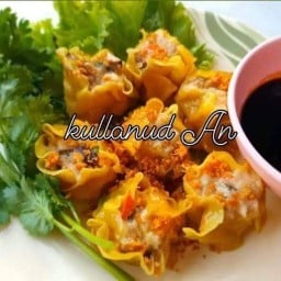 ขนมจีบฮาล้าล by อัสมา