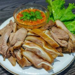 แทนหัวหมูพะโล้