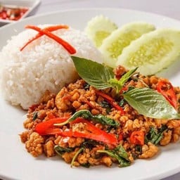 ข้าวกะเพรา ( เนื้อสับ )
