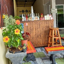 บ้านเอื้อคาเฟ่