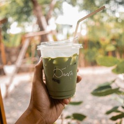 ลักษณ์คาเฟ่ กาแฟ มัทฉะ ชาเขียว