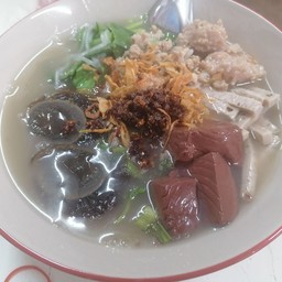 จินจิน การพะโล้ 2