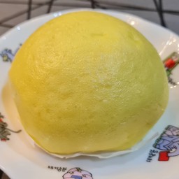 ซาลาเปา ไส้ครีม