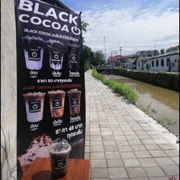 Black cocoa & Waffle