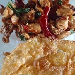 เฮียตูน&ต้อกะเพราคั่วแห้ง