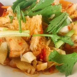 ยำรวมมิตรเจ