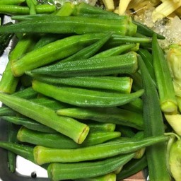 กระเจี๊ยบต้ม จานละ30บาท