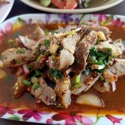 น้ำตกเนื้อ