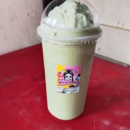 หมีปั่นชาเขียว