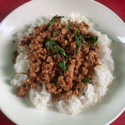 ร้านก๋วยเตี๋ยวธัญรส หมูตุ๋น-เนื้อตุ๋น