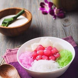 ซาหริ่ม ทับทิม มะพร้าวกะทิ